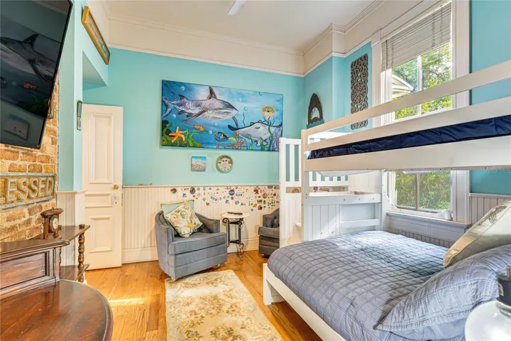 Bedroom – Alternate View