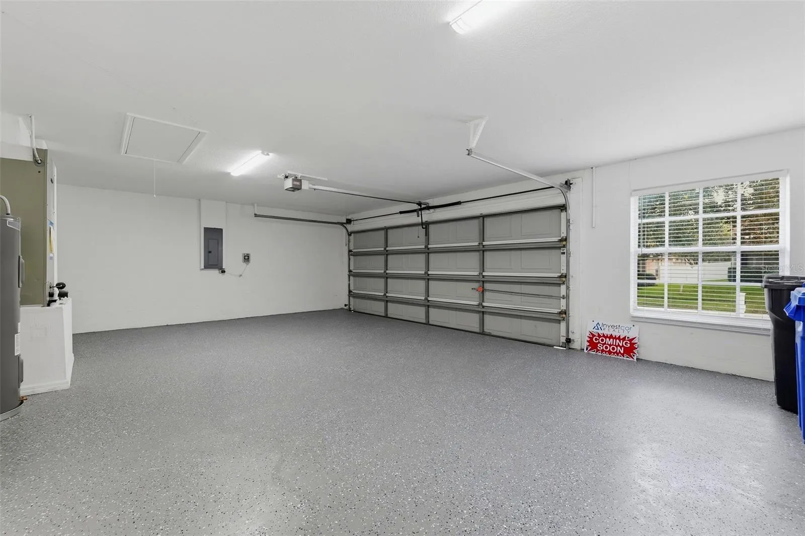 oversized 2 car garage