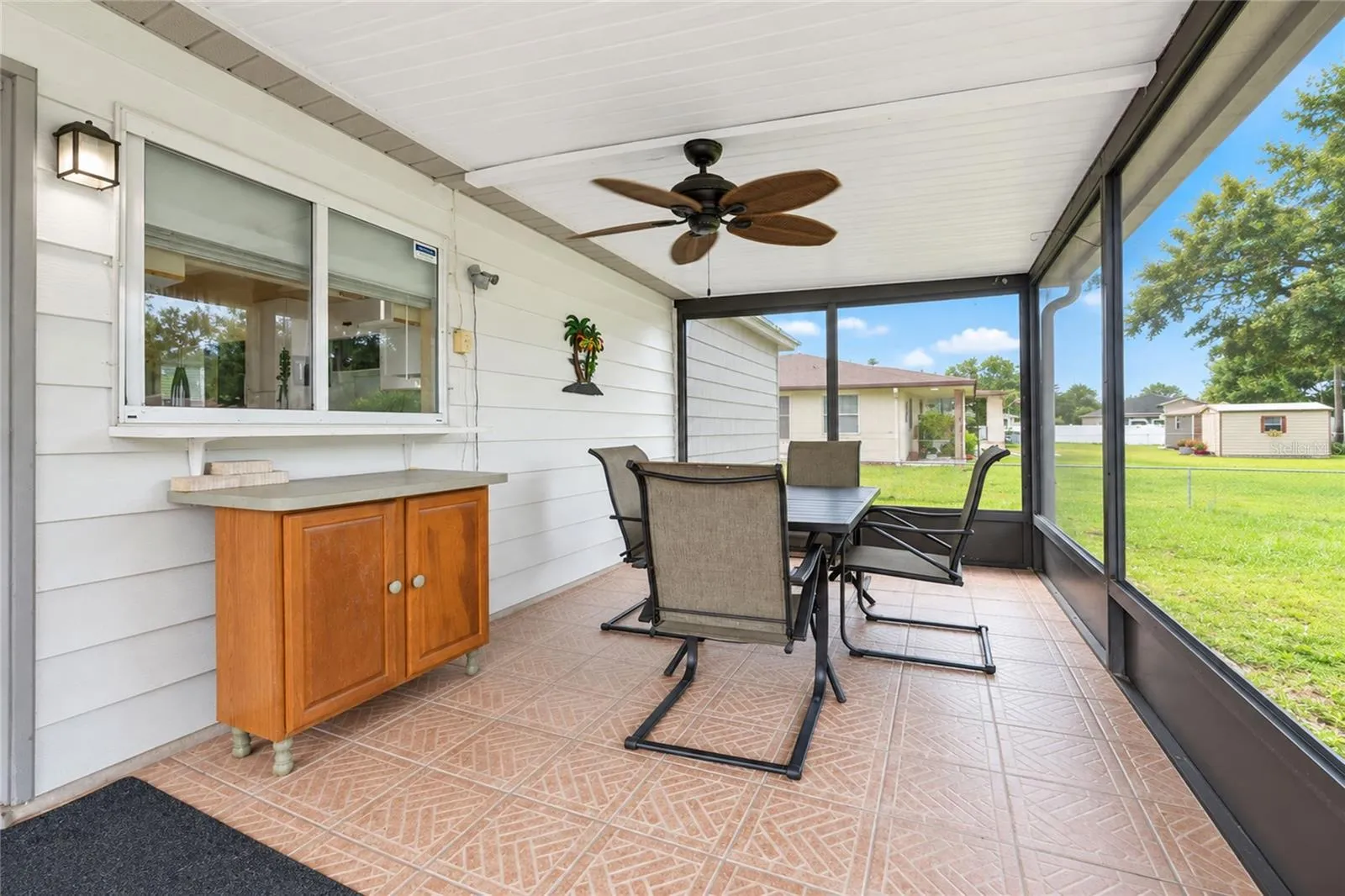 Screened porch