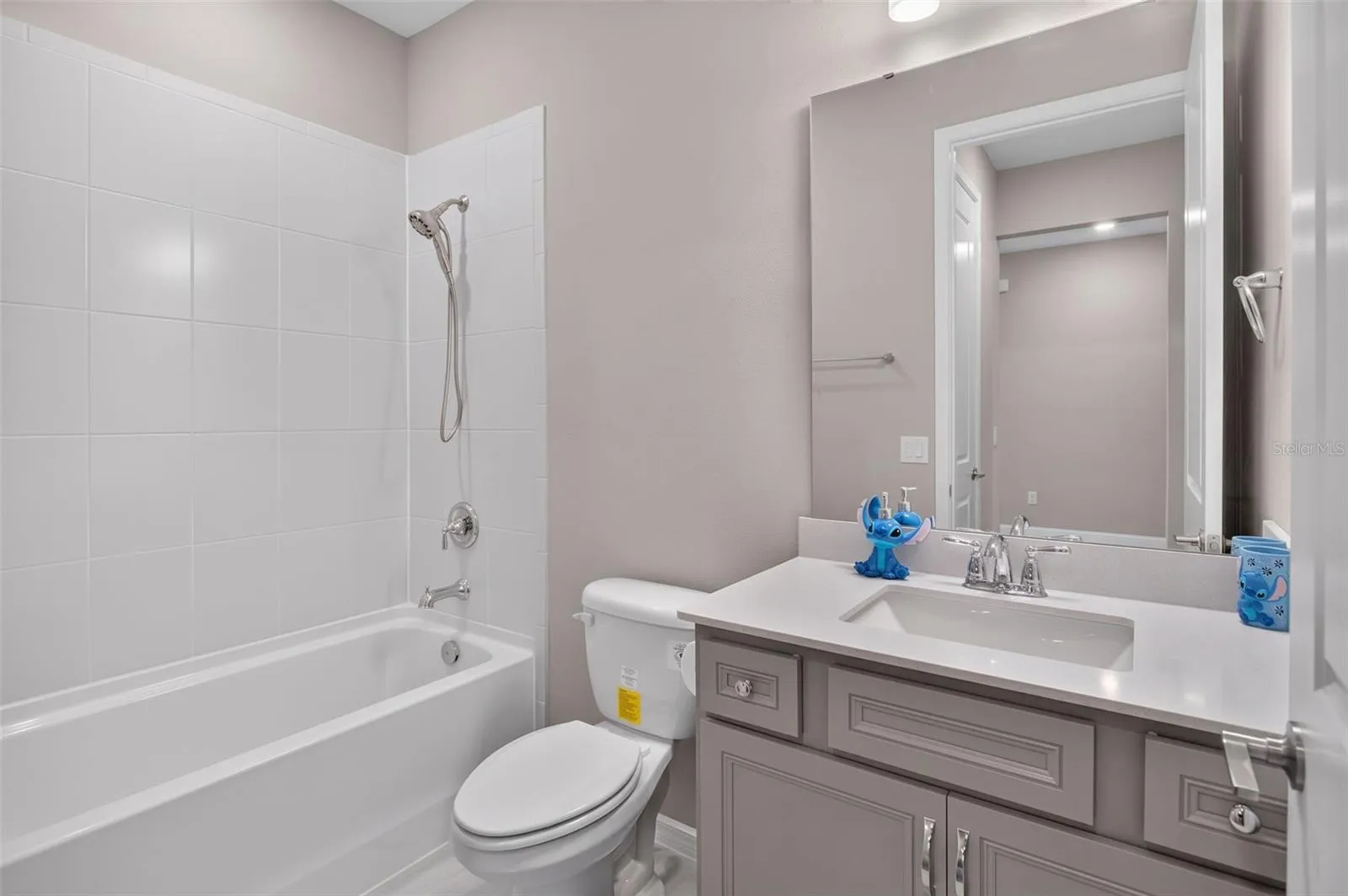 2ND BATHROOM