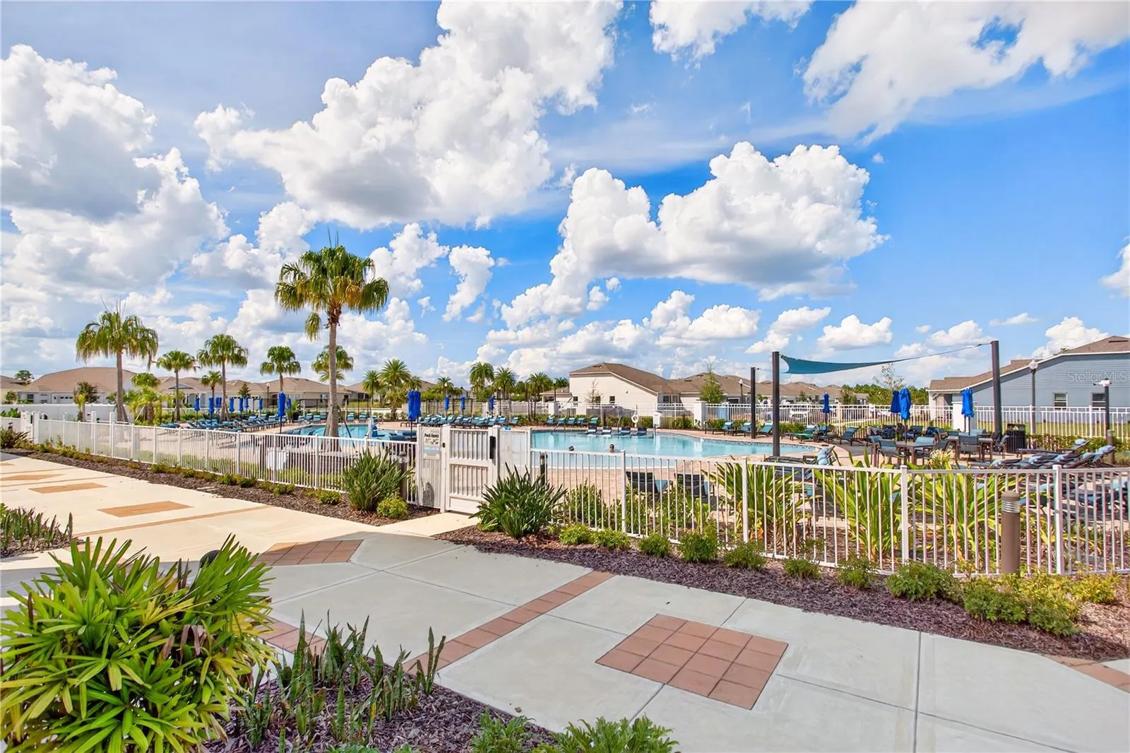 RESORT STYLE POOL