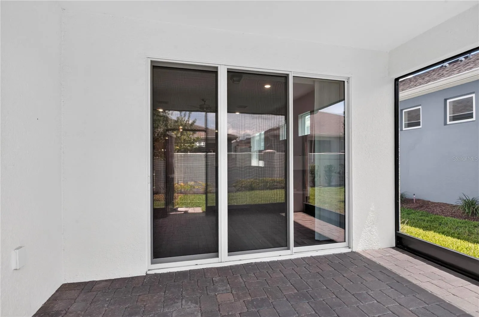 SCREENED IN PATIO