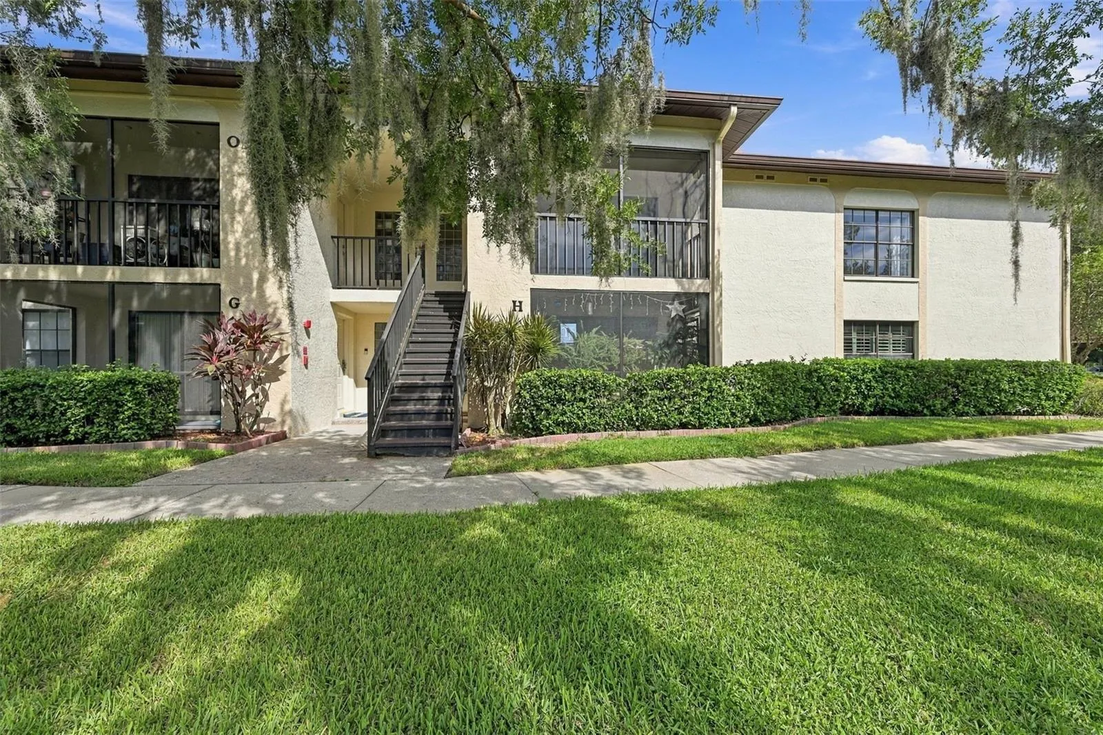2nd floor unit right side