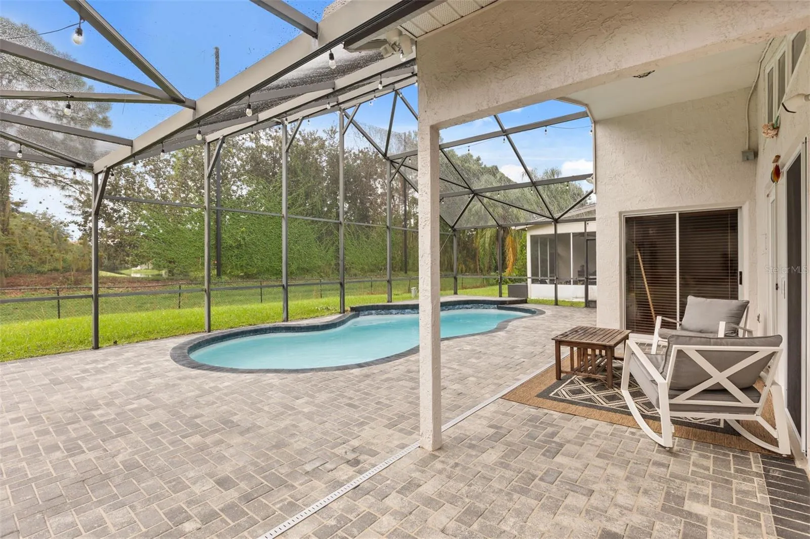 Pool & Pavered Pool Deck
