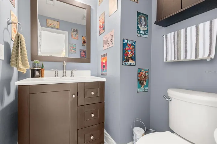 DOWNSTAIRS - 1/2 BATH