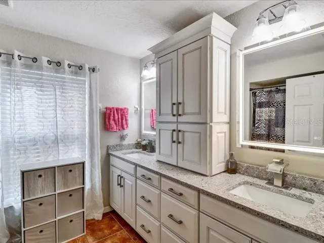 Secondary Bathroom
