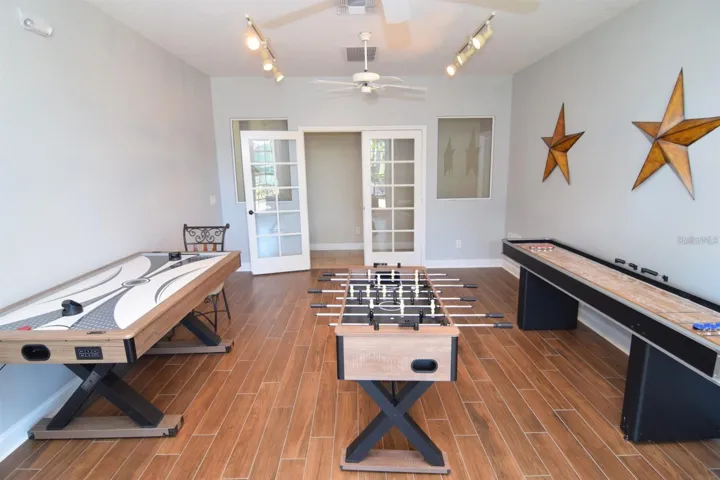 Clubhouse games room