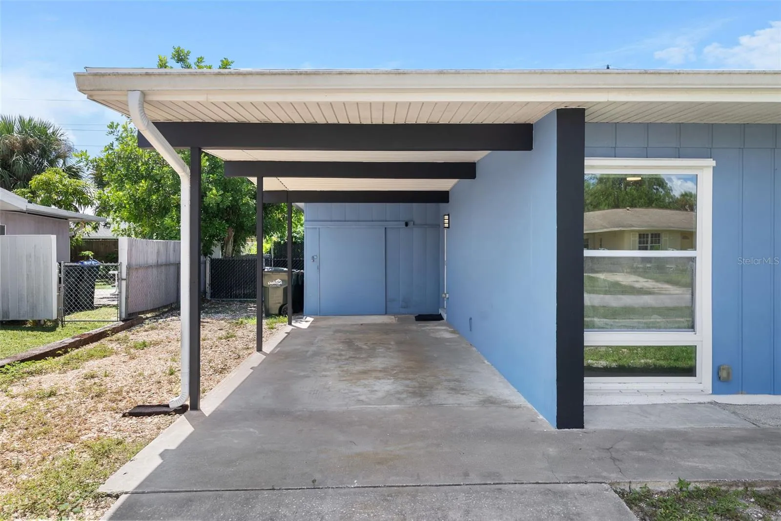 Carport
