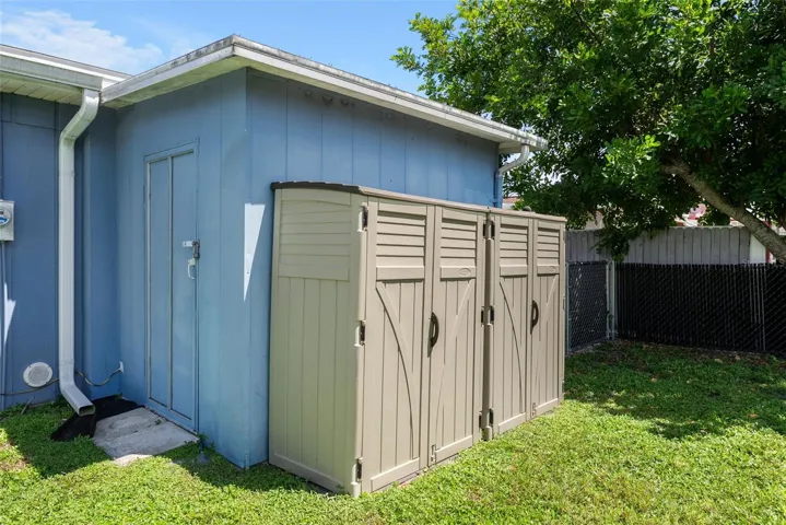 Shed