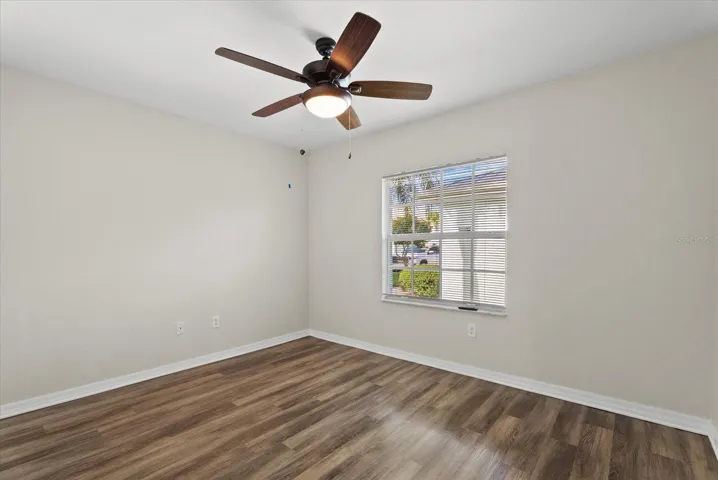 Guest bedroom