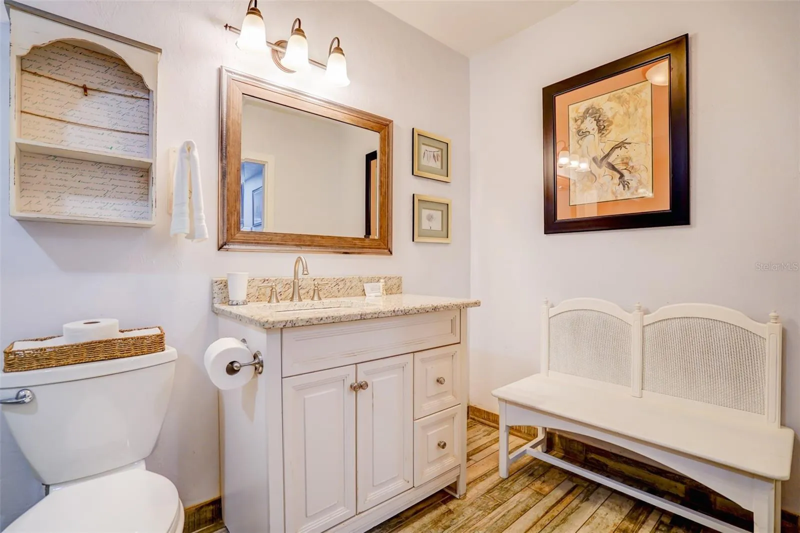 Unit 5 Bathroom
