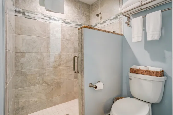 Unit 14 Bathroom