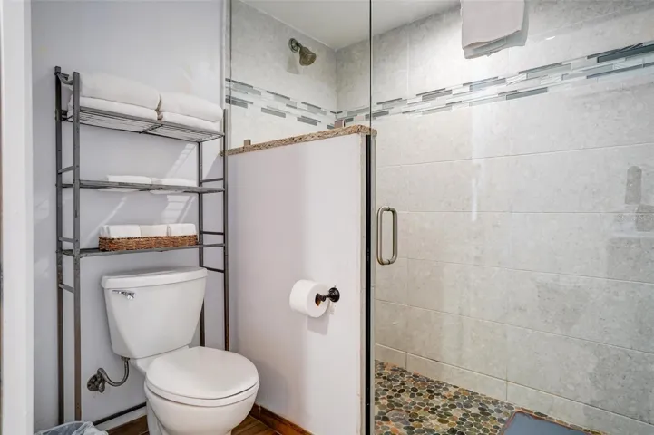 Unit 11 Bathroom