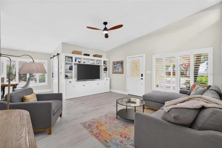 Livingroom 2