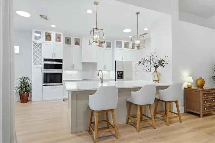 A Kitchen you actually want to spend time with family and Friends