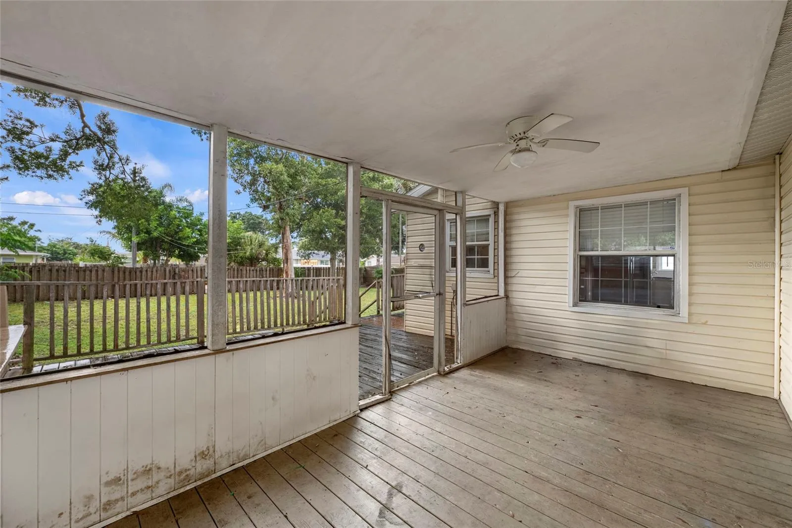 Screened In Porch