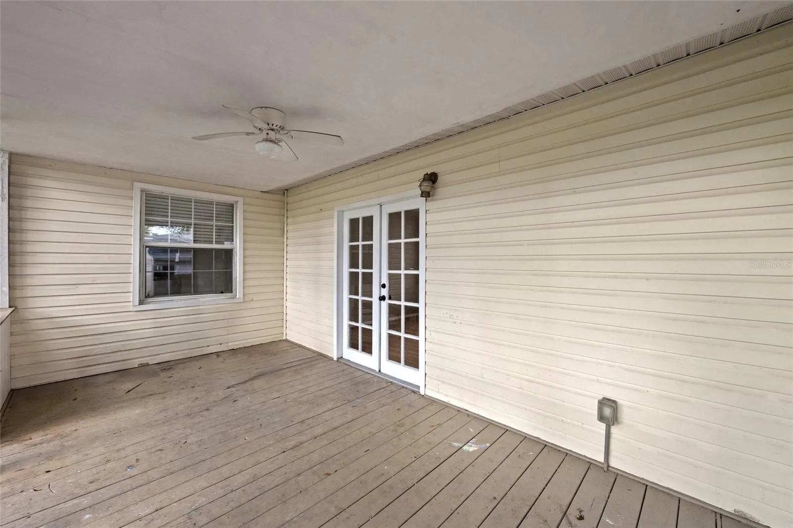 Screened In Porch