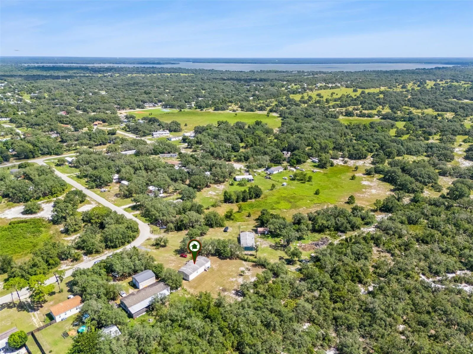 Lake Pierce Ranchettes offers a relaxed rural lifestyle while remaining conveniently located near area lakes, biking trails, shopping, restaurants, Bok Tower Gardens, and LEGOLAND Florida Resort.