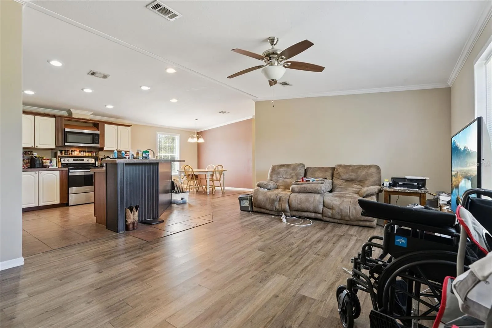 Open Concept Floor Plan
