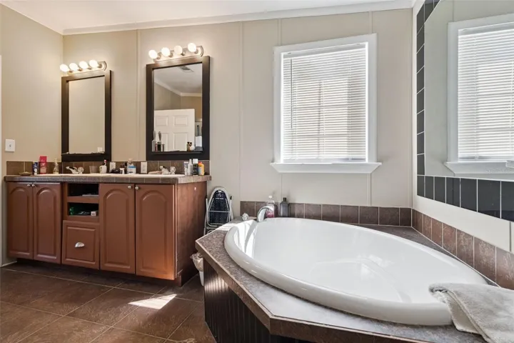 Offering a Relaxing Garden Tub