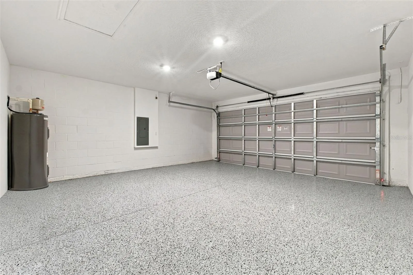 2 Car garage