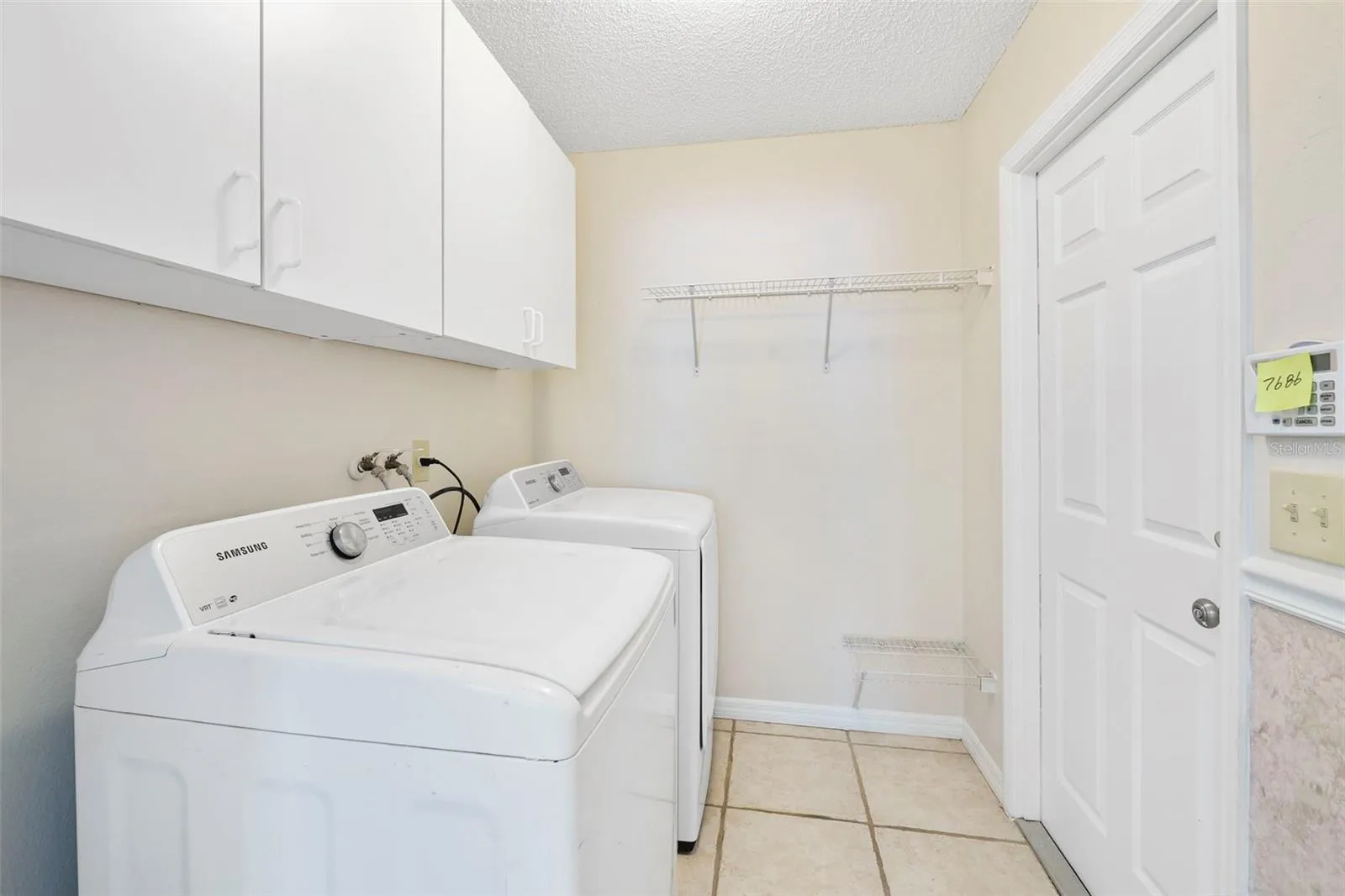 Spacious laundry room