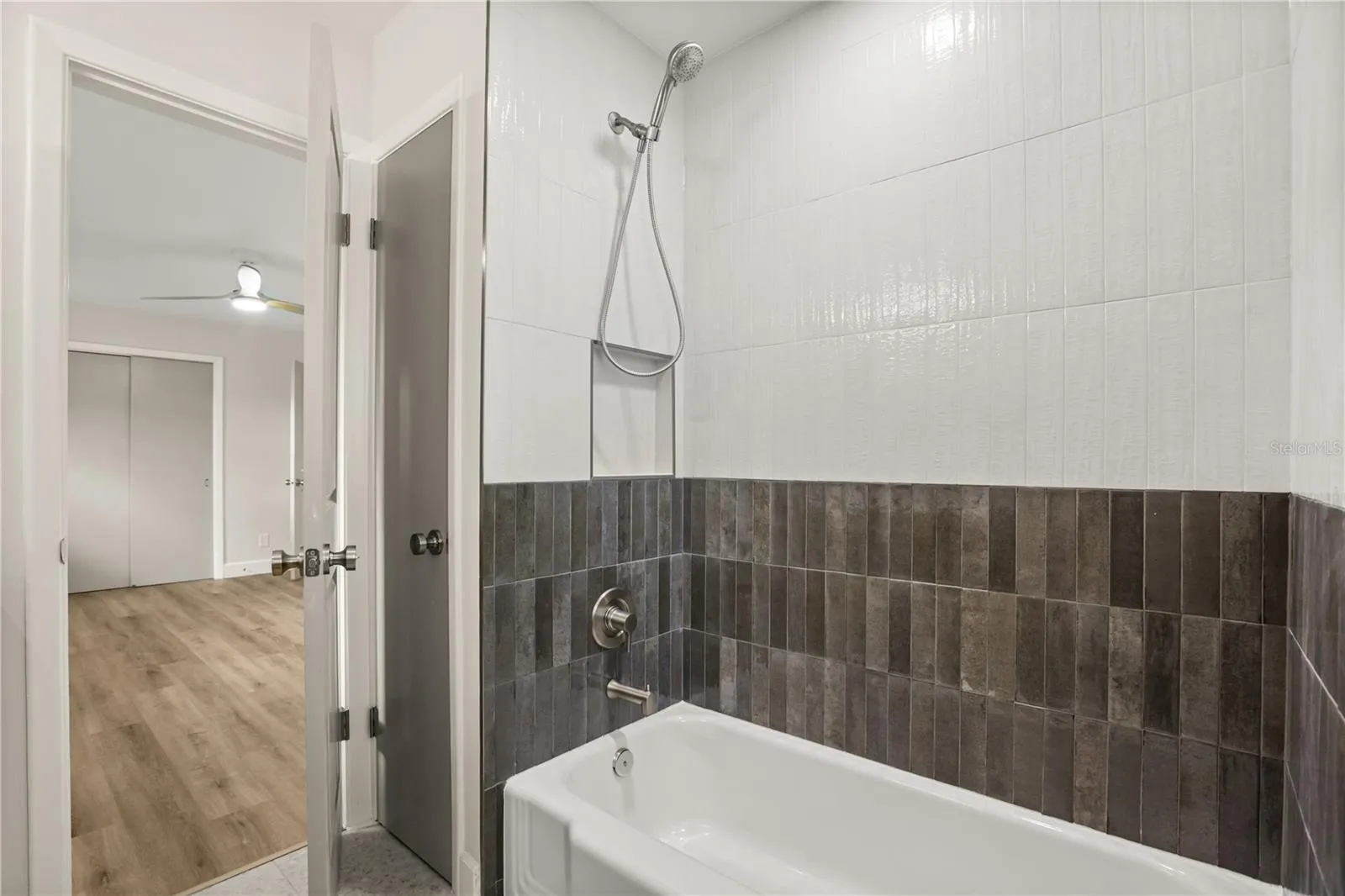 2nd ensuite Bath
