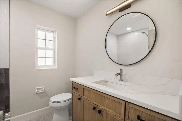 2nd ensuite Bath