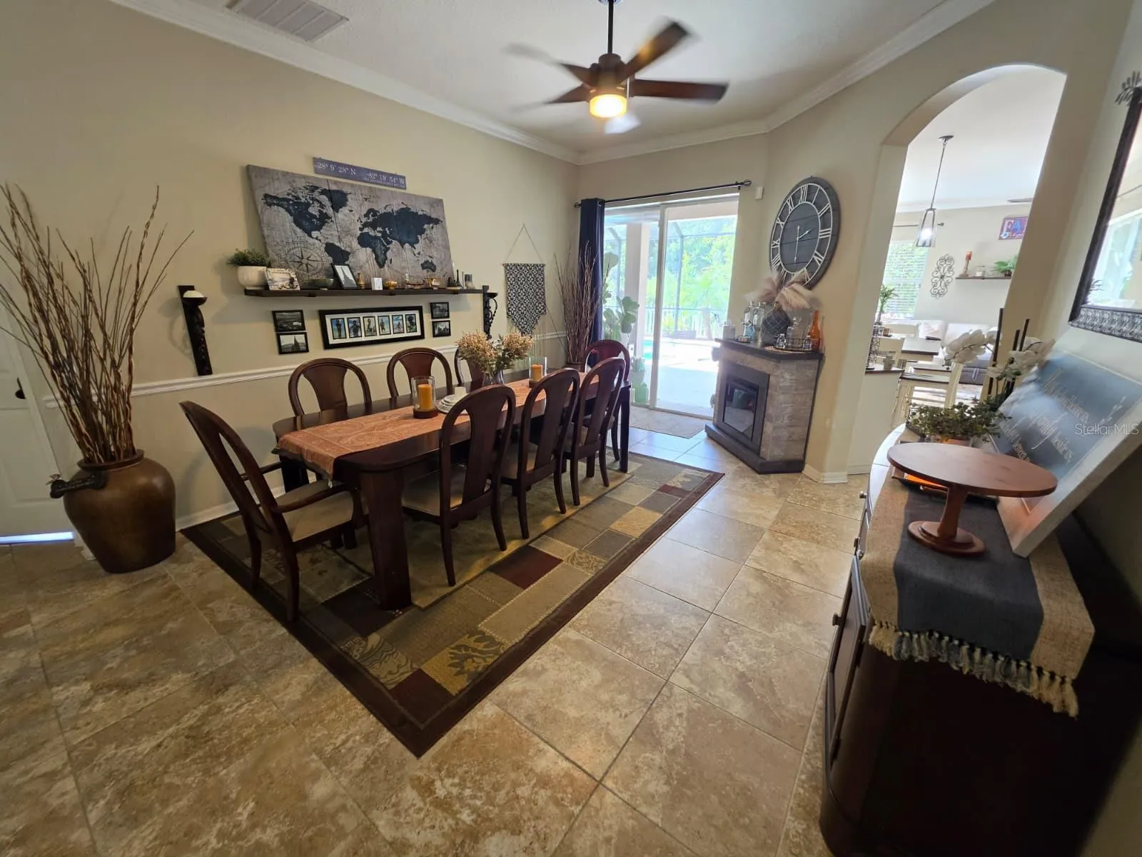 Formal Dining