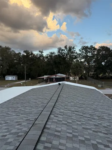 ROOF 2025