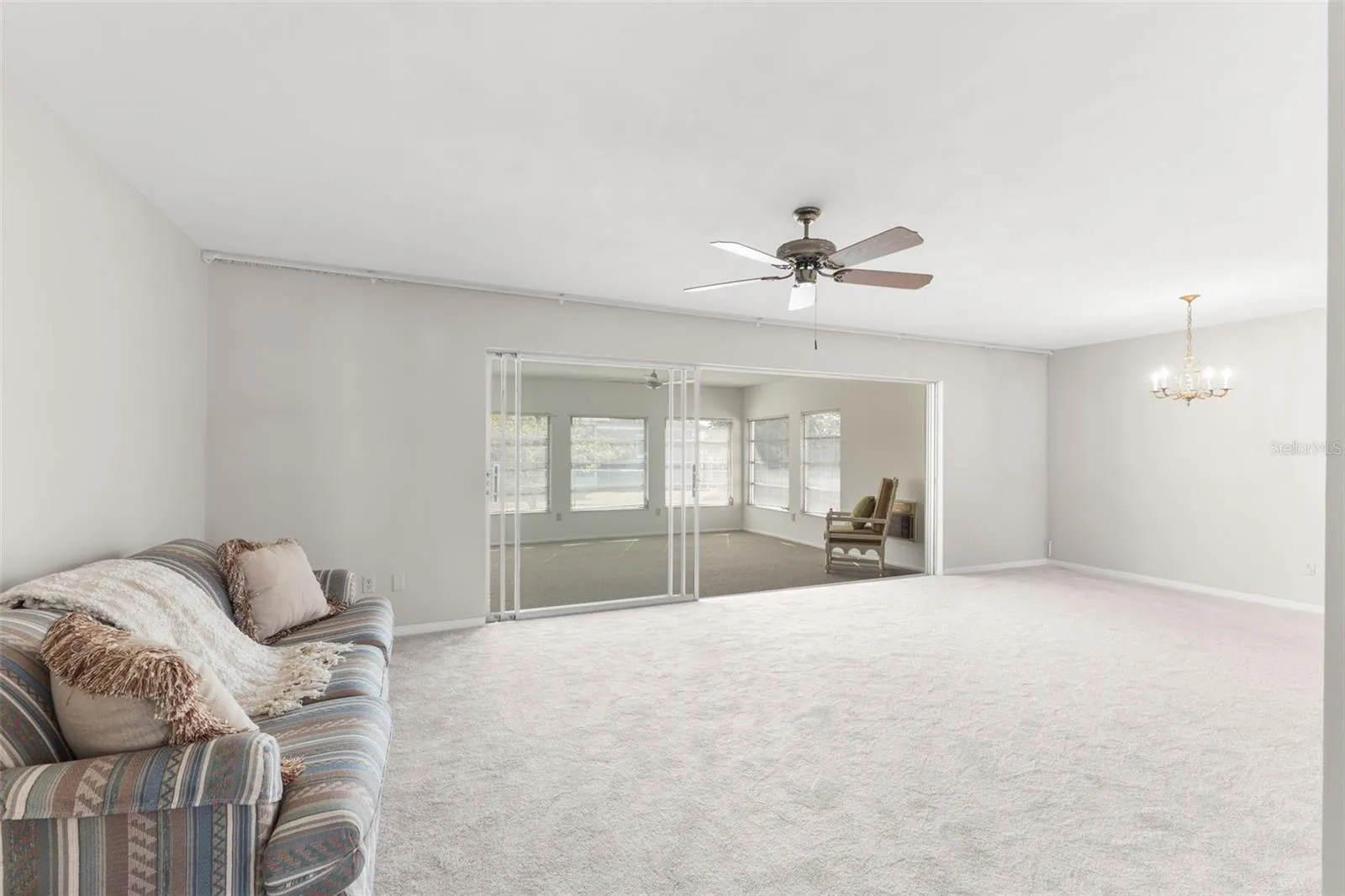 Living/dining room