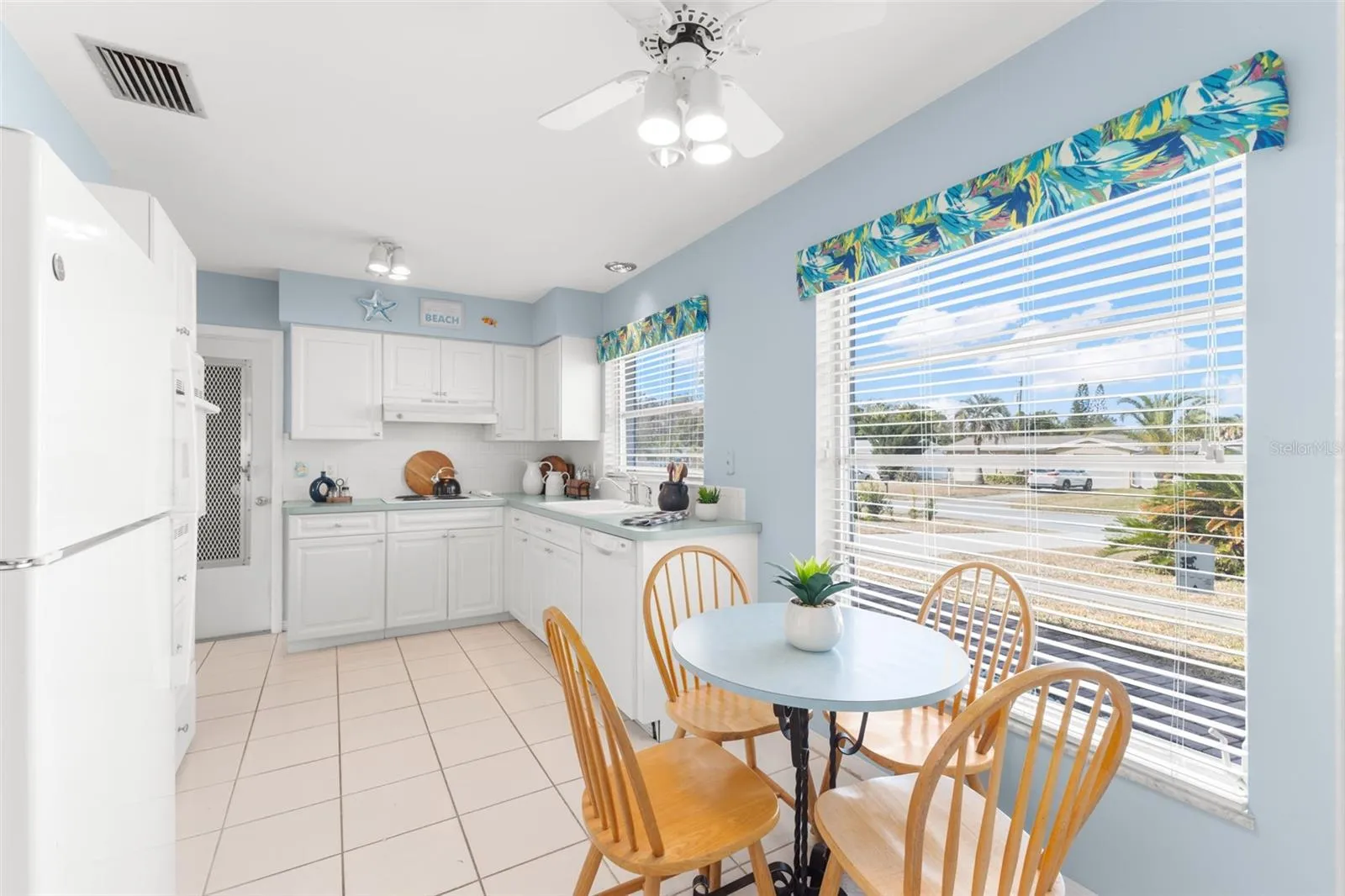 Kitchen with space for a small table