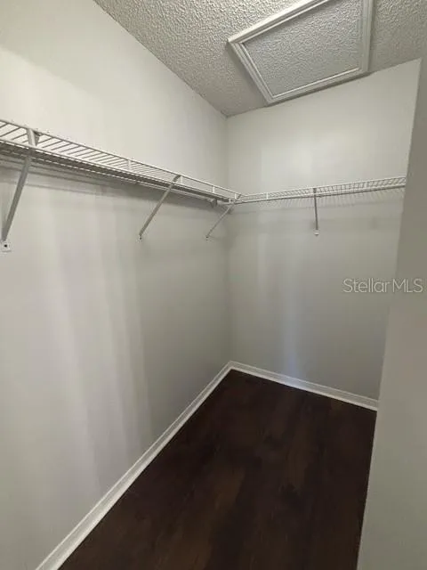 walk in closet
