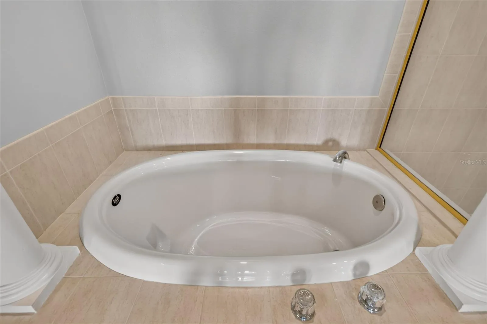 Garden Tub