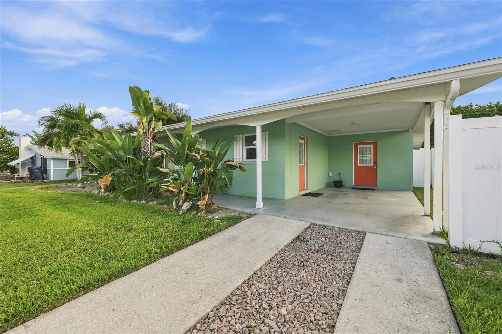 Carport