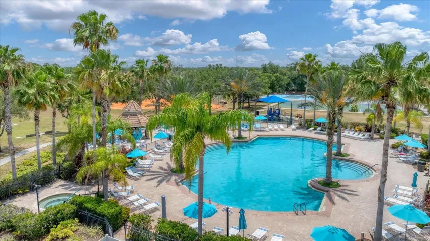 Community pool