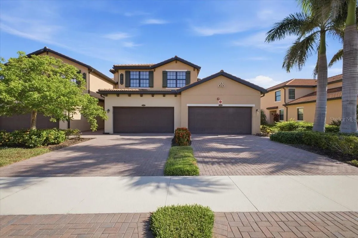 10792 Tarflower Drive