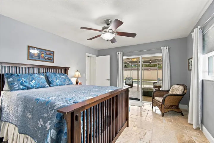 Master has lanai and pool access