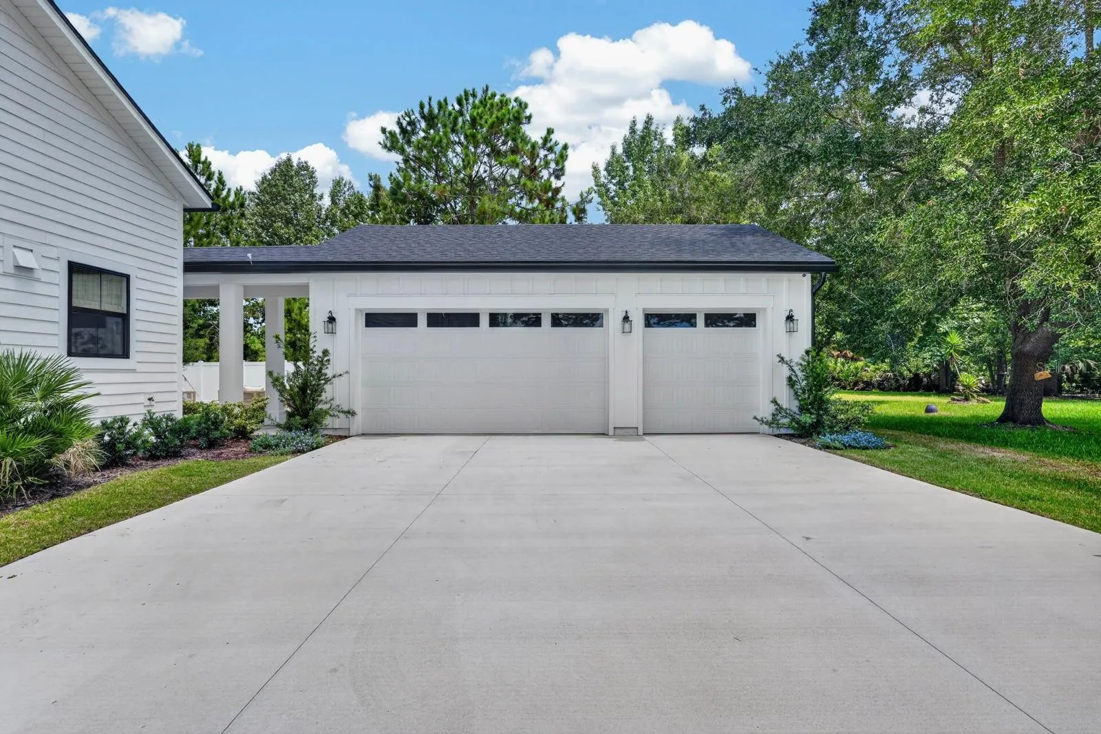 Three Car Garage