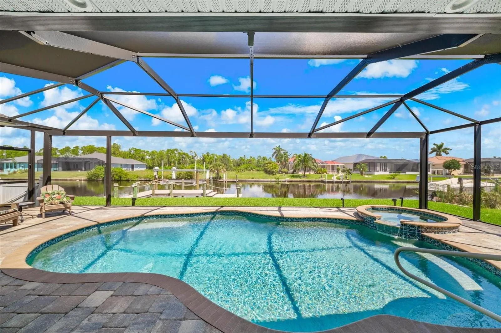 HEATED Saltwater Pool Paradise!