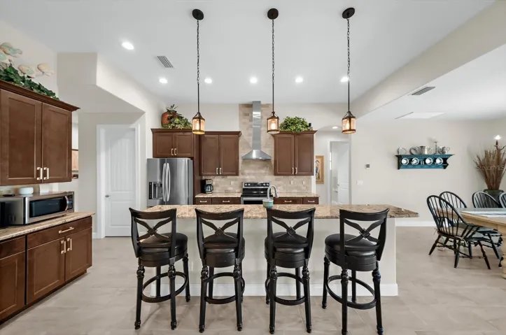 Prized Eatiing Space In Kitchen