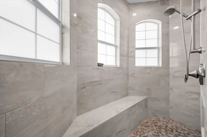 SUNLIT Luxury Bathroom Escape!