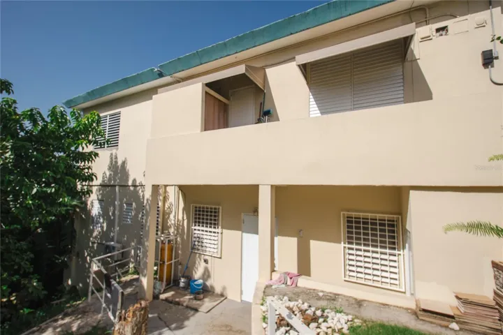 Upper- Level Exterior View