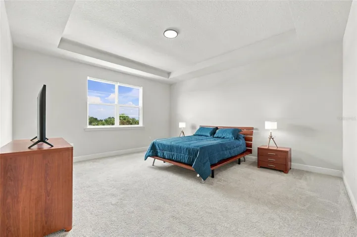 Spacious Primary Suite