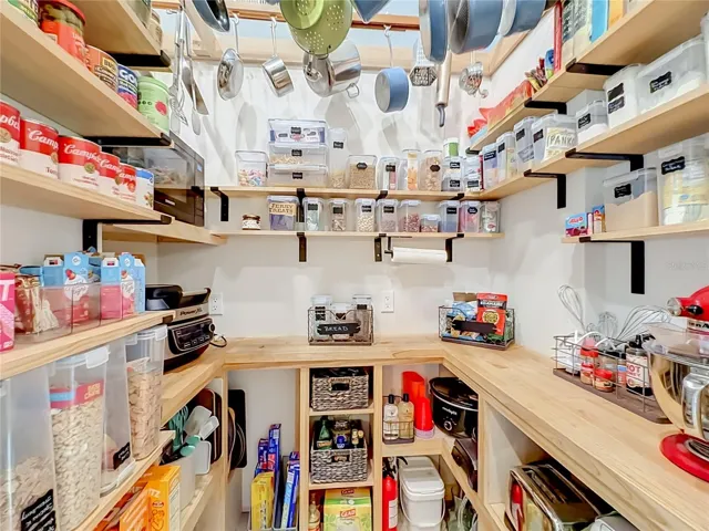 Kitchen Pantry