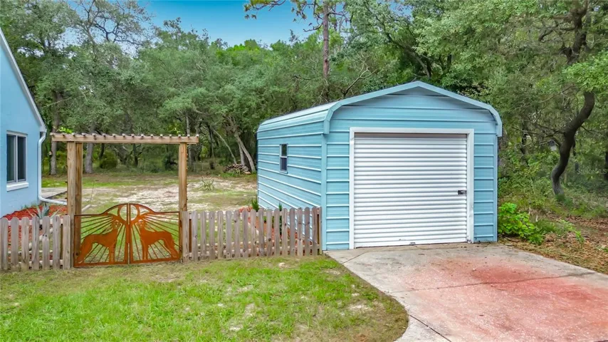 Shed