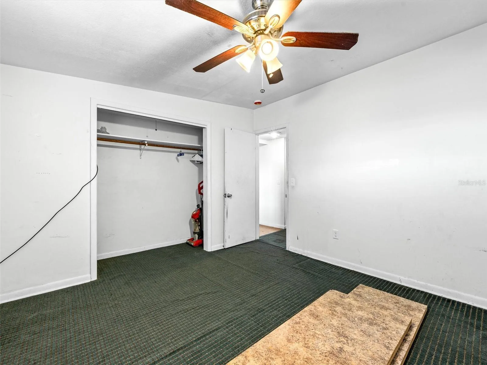 Front Apartment Bedroom 2