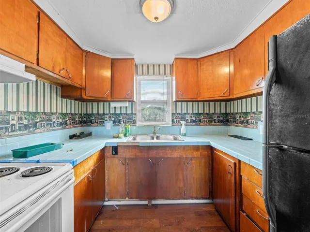 Front Apartment Kitchen