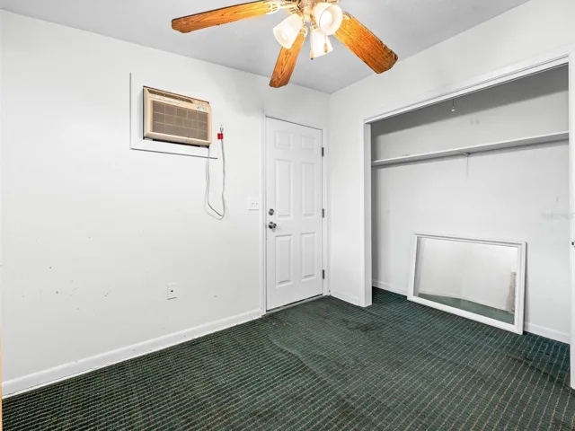 Front Apartment bedroom 2