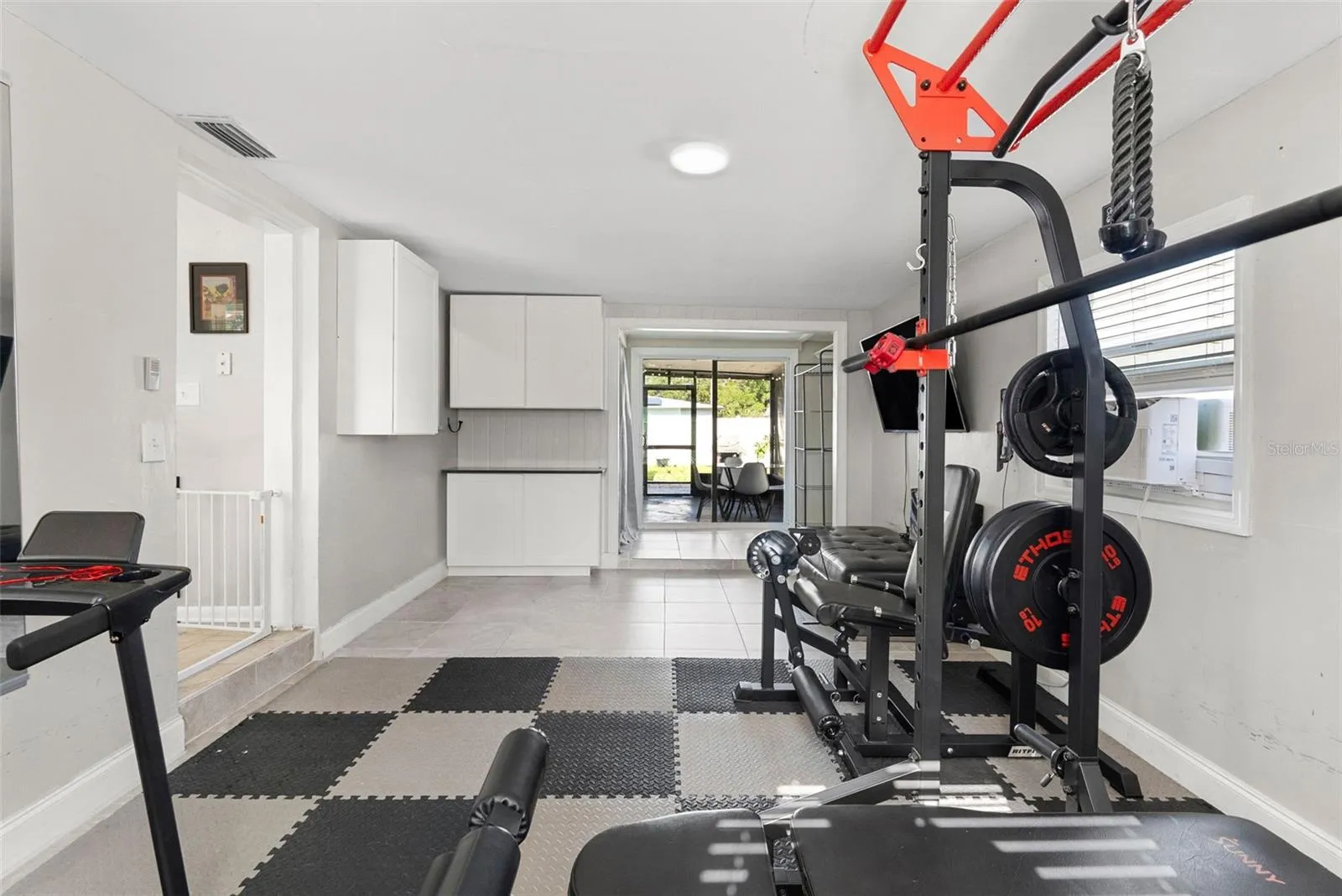 Bonus room